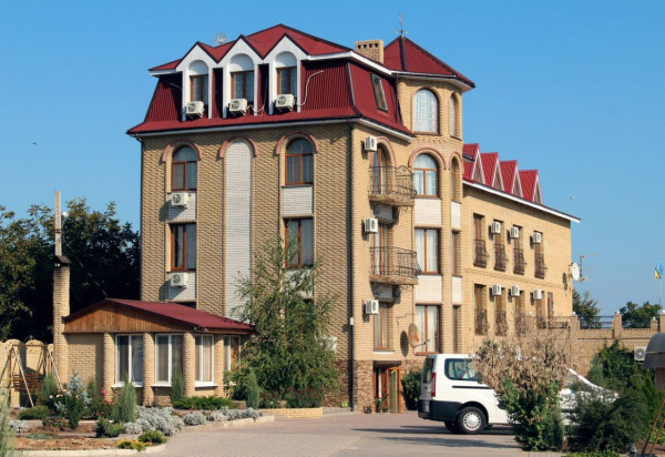 Усадьба Золоче